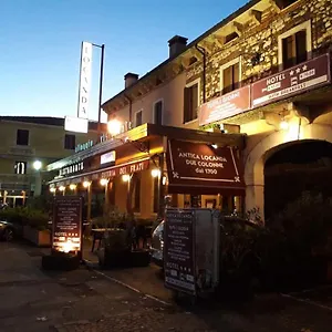 Due Colonne Сан Бонифацио