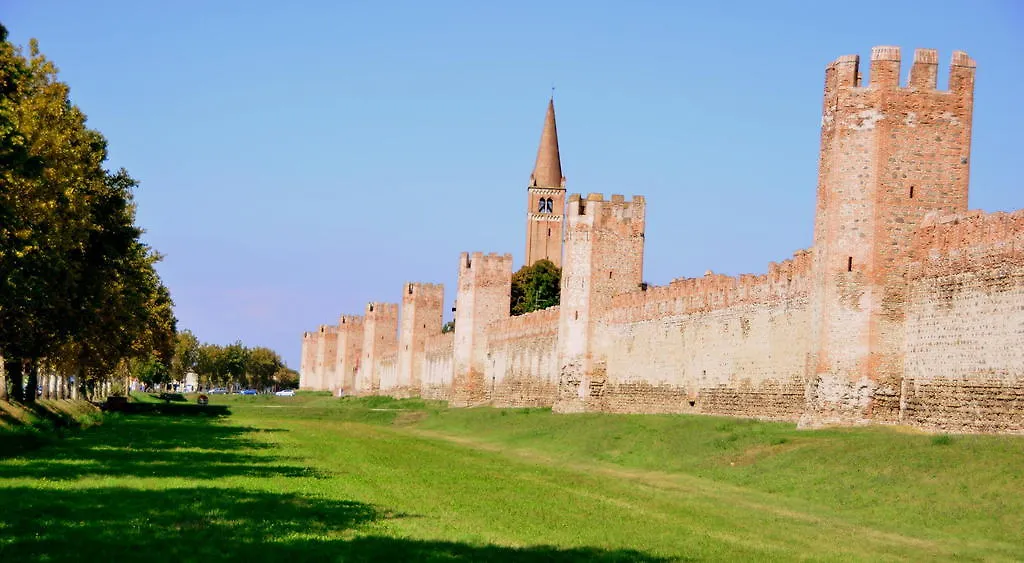 La Villa Montagnana